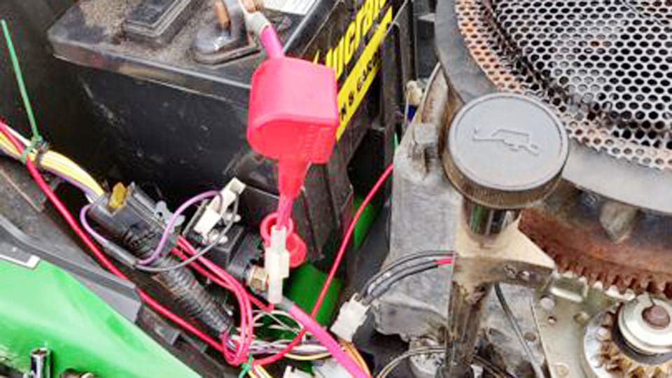 Why-Does-My-Lawn-Mower-spark-Keep-Blowing-Fuses