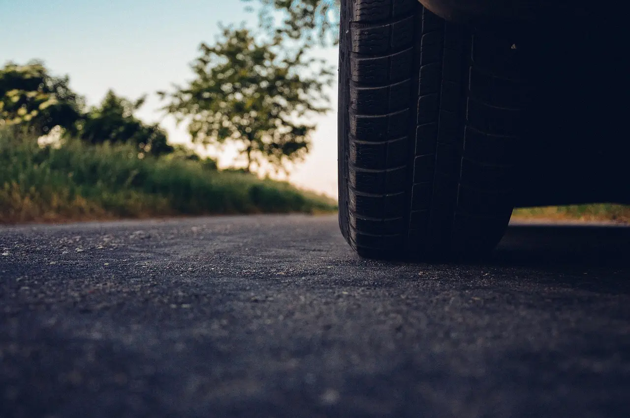 Could a missing wheel cover point to a bigger problem?