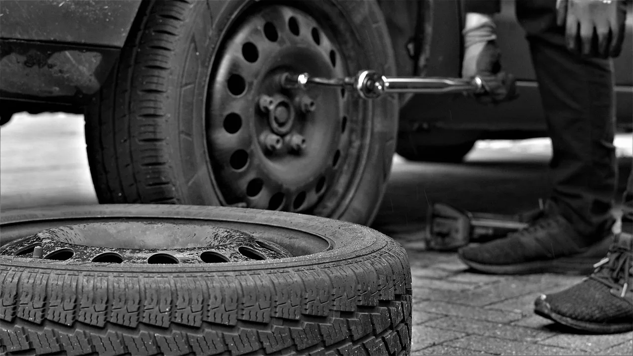 Winter tires vs all-season tires: the core trade-off
